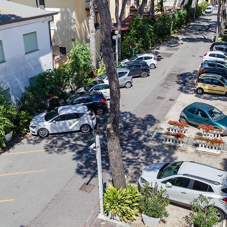 ليدو دي يسولو Residence Marina المظهر الخارجي الصورة